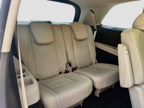 Used 2022 Mercedes-Benz GLS 450 4MATIC image 22
