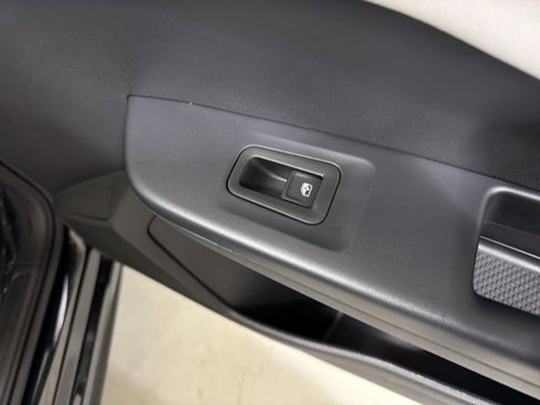 New 2026 Volkswagen Taos S FWD image 39