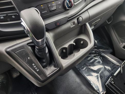 Used 2024 Ford Transit 250 Low Roof w/ Exterior Upgrade Package RWD image 19