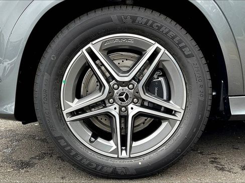 New 2025 Mercedes-Benz GLE 580 4MATIC image 12