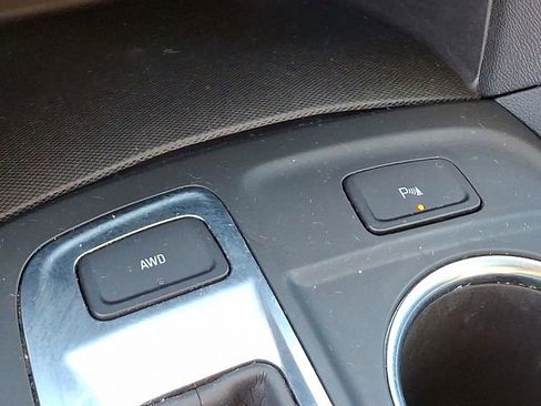 Used 2023 Chevrolet Equinox LT w/ LPO, Floor Liner Package image 26