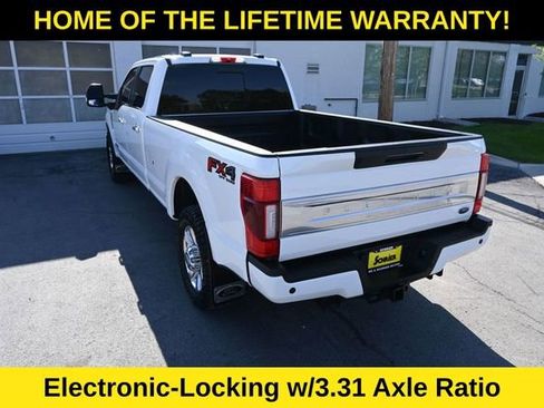 Used 2022 Ford F350 Platinum w/ FX4 Off-Road Package AWD/4WD image 29