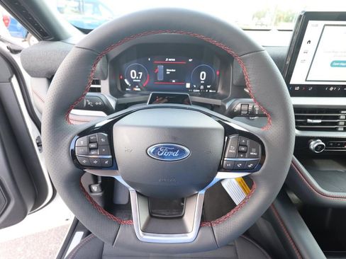 New 2026 Ford Explorer ST-Line w/ ST-Line Street Pack RWD image 19
