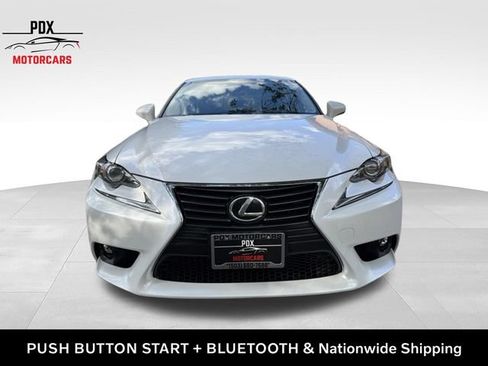 Used 2016 Lexus IS 200t RWD image 11