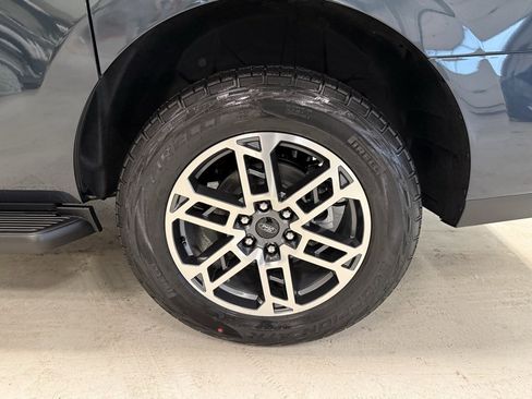 New 2026 Ford Expedition Max Active image 10