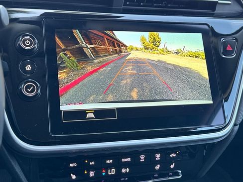 Certified 2023 Chevrolet Bolt EUV LT w/ Comfort Package FWD image 22