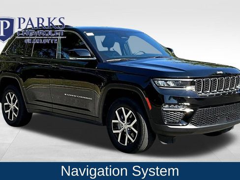 Used 2024 Jeep Grand Cherokee Limited image 1