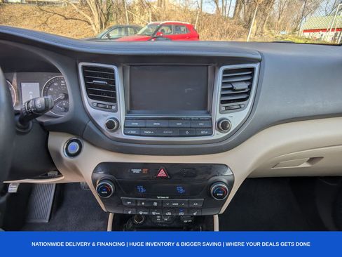 Used 2018 Hyundai Tucson SEL Plus image 26