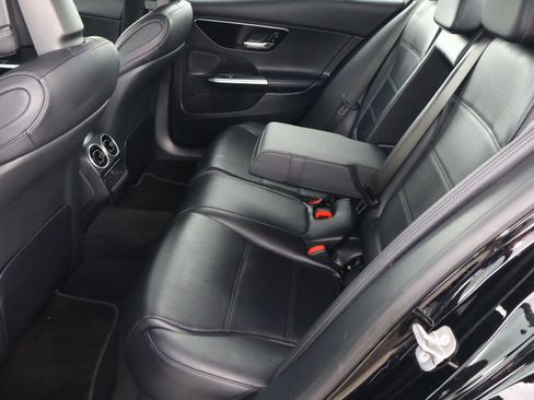 Used 2024 Mercedes-Benz C 300 4MATIC Sedan image 21