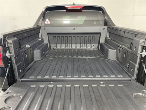 New 2025 Hyundai Santa Cruz SE image 16