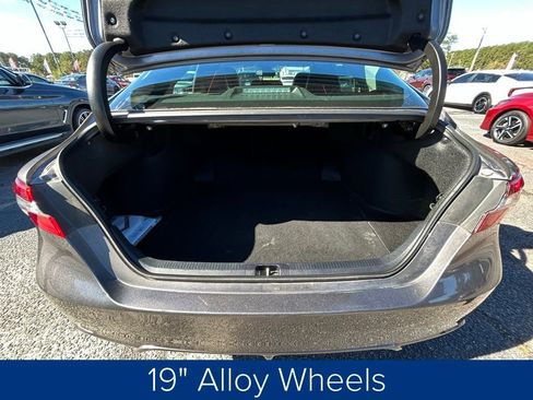 Used 2024 Toyota Camry XSE image 14