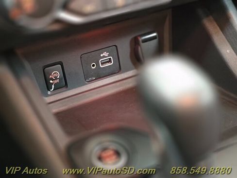 Used 2024 Nissan Sentra S image 19