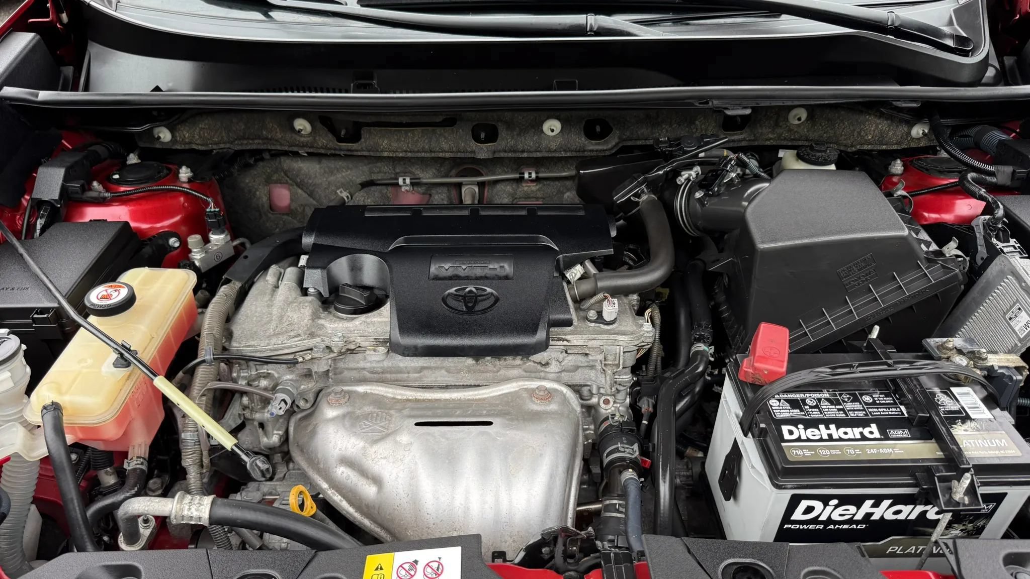 Used 2017 Toyota RAV4 XLE FWD image 29
