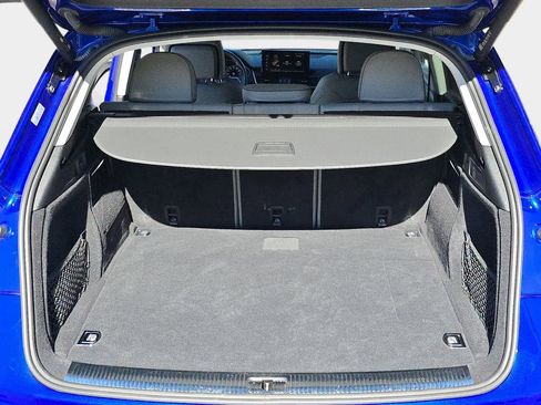 Certified 2023 Audi Q5 e Premium Plus w/ Premium Plus Package image 12