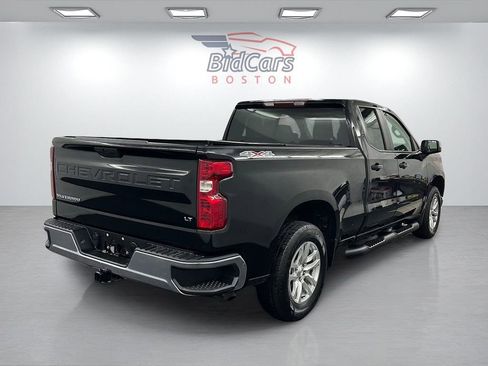 Used 2022 Chevrolet Silverado 1500 LT image 4