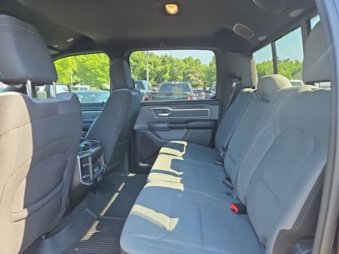 Used 2021 RAM 1500 Big Horn AWD/4WD image 15