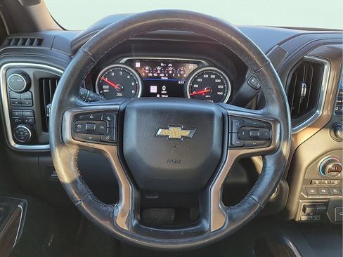 Used 2020 Chevrolet Silverado 1500 High Country w/ Technology Package image 19