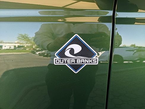 Used 2025 Ford Bronco Outer Banks image 11