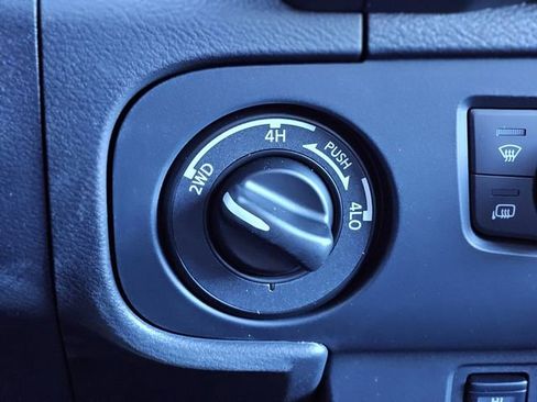 New 2026 Nissan Frontier PRO-4X w/ Pro-4x Convenience Package image 24