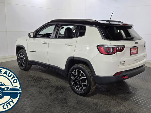 Used 2020 Jeep Compass Trailhawk image 5