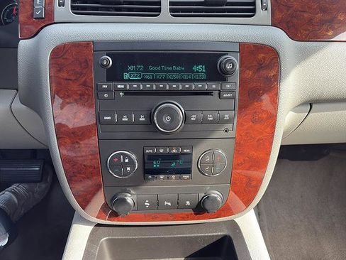 Used 2010 Chevrolet Tahoe LT w/ Regional Value Package RWD image 24