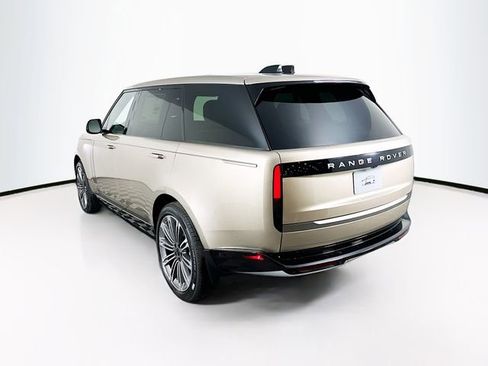 New 2026 Land Rover Range Rover Long Wheelbase SE AWD/4WD image 7