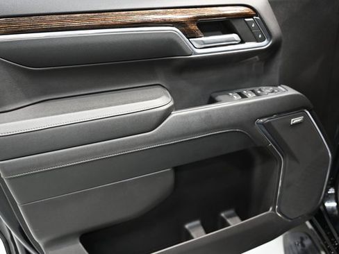 Used 2024 GMC Sierra 1500 Elevation w/ Elevation Premium Package image 24