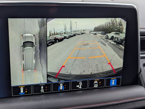 Used 2022 Chevrolet Tahoe RST w/ Luxury Package image 30