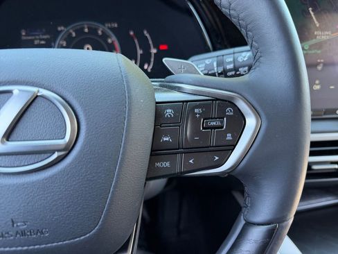 Certified 2024 Lexus RX 350 Premium w/ Cold Area Package AWD/4WD image 18