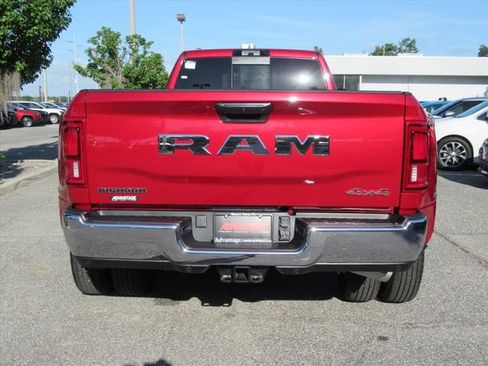 New 2026 RAM 3500 Big Horn AWD/4WD image 6