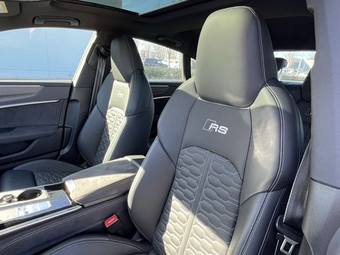 Certified 2024 Audi RS 7 Performance image 16