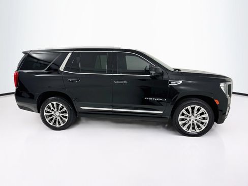 Used 2022 GMC Yukon Denali w/ Denali Premium Package RWD image 9