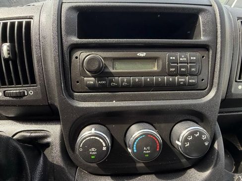 Used 2014 RAM ProMaster 1500 FWD image 17