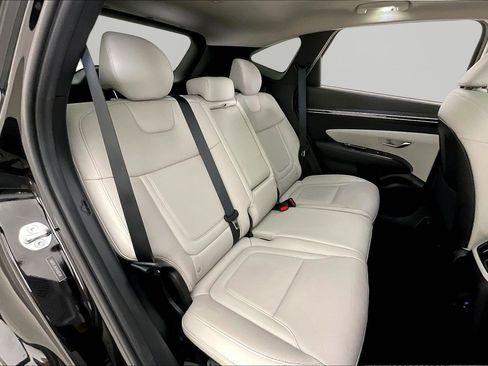 Used 2023 Hyundai Tucson Limited AWD/4WD image 25