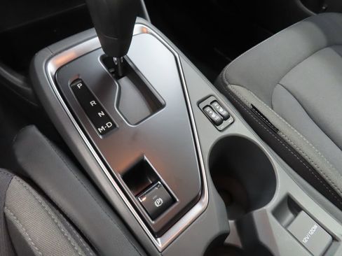 Used 2025 Subaru Crosstrek 2.0i Premium AWD/4WD image 40