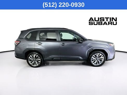 Used 2026 Subaru Forester Touring AWD/4WD image 9