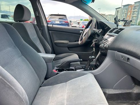 Used 2006 Honda Accord SE image 25