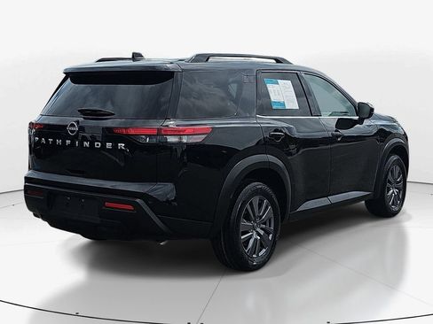 Used 2025 Nissan Pathfinder SV FWD image 6