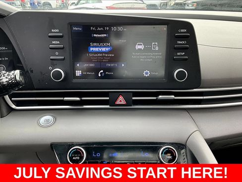 Used 2022 Hyundai Elantra SEL w/ Cargo Package FWD image 18