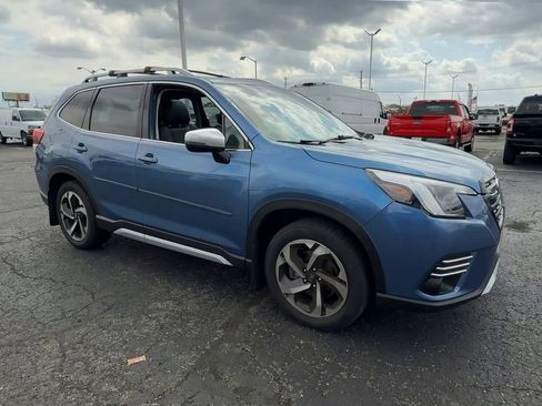 Used 2023 Subaru Forester Touring AWD/4WD image 2