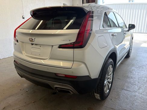 Used 2021 Cadillac XT4 Premium Luxury image 5