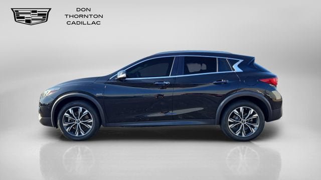 Used 2019 INFINITI QX30 AWD image 2