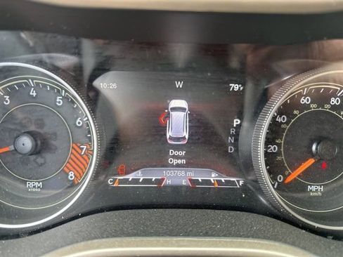 Used 2015 Jeep Cherokee Limited AWD/4WD image 7
