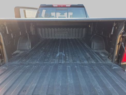 Used 2024 Chevrolet Silverado 1500 High Country image 14