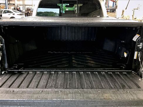 Used 2023 Toyota Tacoma Limited AWD/4WD image 31