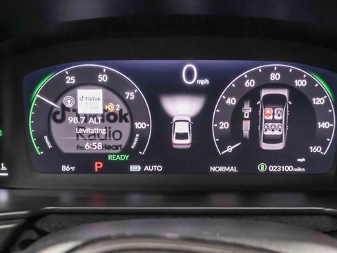 Used 2024 Honda Accord Touring image 27