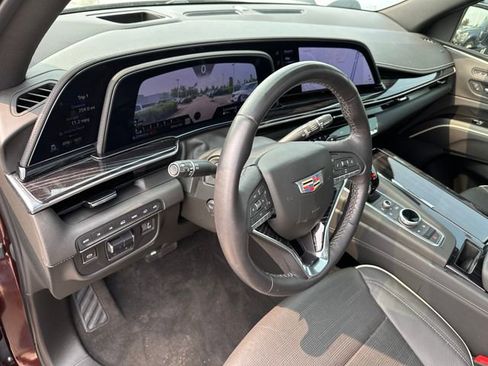 Used 2022 Cadillac Escalade Sport w/ Touring Package image 27