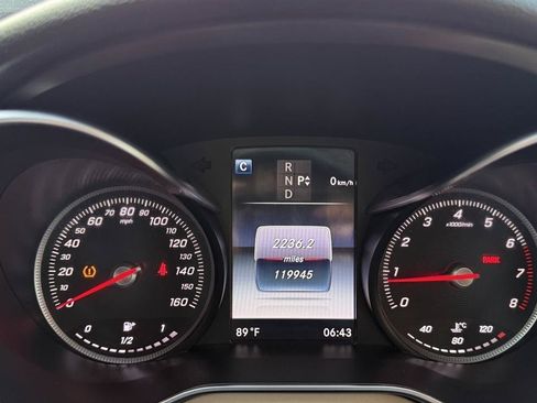 Used 2017 Mercedes-Benz C 300 4MATIC Sedan image 49