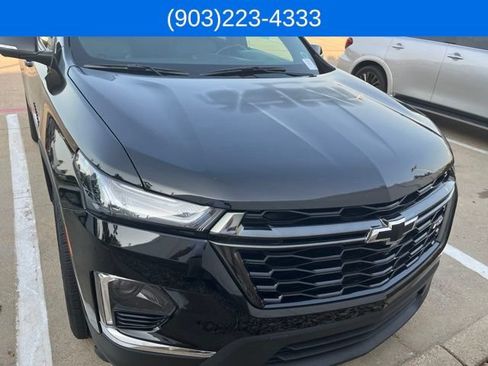 Used 2023 Chevrolet Traverse RS w/ LPO, Floor Liner Package FWD image 12