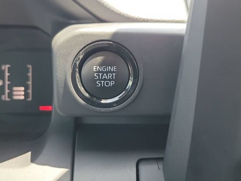 Certified 2024 Toyota Tacoma SR AWD/4WD image 23